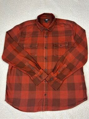 Paige Button Down Men's XL Cherry Clay Plaid Pockets Light Flannel Long Sleeve